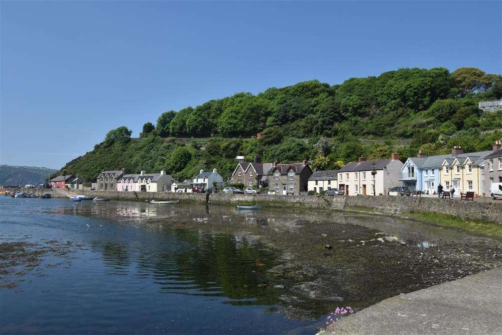 Cable Cottage Fishguard Exterior photo